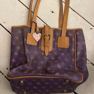 dooney & bourke vintage handbag b805